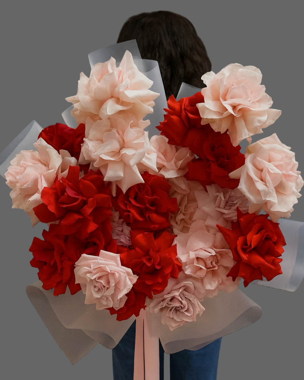 Bouquet Amour with red and blush roses, luxury romantic flowers available for same-day delivery in Miami and Sunny Isles